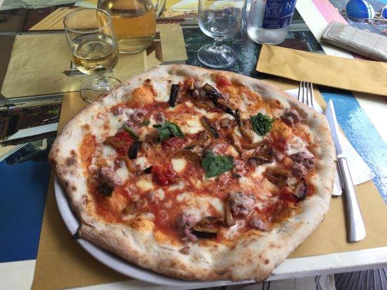 pizzeria Aumm Aumm